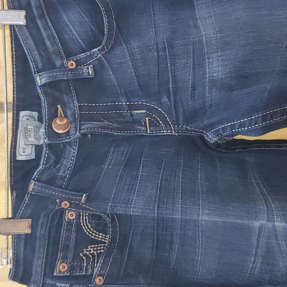 PRVCY - Picture 2 of 4